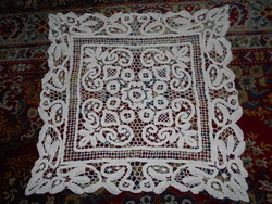 --Antique lace tablecloth 80 cm x 84 cm