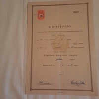 Certificate of qualified accountant issued by the education department of the Stalin Iron Works in 1955