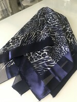 Large scarf with an exotic pattern in deep blue and graphite gray, 102 x 102 cm