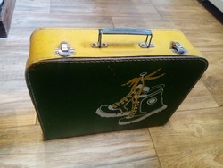 Retro small suitcase 35 x 28 cm.