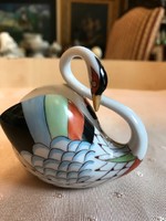 Hoolóházi porcelain swan, modern so-called Feathered nip.