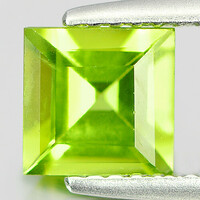 Fabulous! Real, 100% product. Olive green peridot (olivine) gemstone 1.06ct (vvs)! Its value: HUF 58,300!