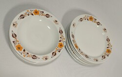 "Magyaros" alföldi porcelán tányérok "PANNI" mintás, 6db lapostányér 4 darab mélytányér, retro