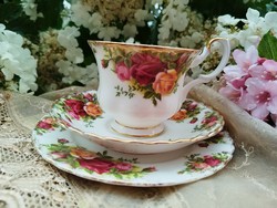 Royal Albert Old Country Rose trió
