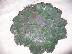 Grape leaf patterned metal table offering or wall decoration