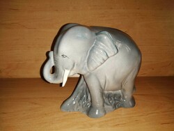 Glazed porcelain elephant figure sculpture 14 cm high (po-2)