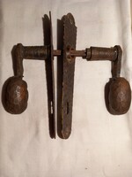 Pair of wrought iron handles, with 2 cylinders