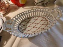 Ovális áttört mintás porcelán kináló tál