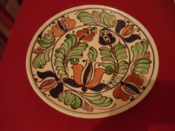 Korondi wall plate with folk motifs (d: 24 cm)
