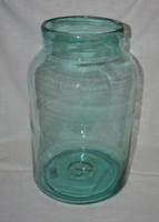 Old large storage jar 02