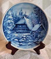 Kék porcelán tányér, falitányér 1. (M3812)