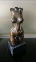 Mihály Gábor:  Női Torzó bronzszobor 17cm magas, fa talapzaton