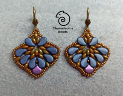 "Dark Blue Magnolia Secession Beading Earrings" sötétkék-lila szecessziós gyöngyfűzött fülbevaló