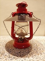 Eladó Piros BAT 158-as lámpa  új eredeti állapotban (storm lamp, lantern, oil lamp)