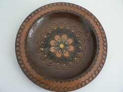 Retro wall wooden plate 20cm