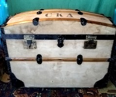 Löwinger Károly, Cs.K. bőröndös Budapest által készített, utazó láda! Dr. Vitéz Borsos László tulaj!
