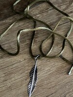 Jelzett, eredeti TS - Thomas Sabo zsinór lánc - jelzett ezüst, ródiumos toll medállal