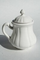 Fehér fajansz mini teáskanna szűrőbetéttel és fedővel