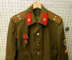 Szovjet katonai egyenruha szép állapotban