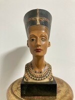 Egyptian queen Nefertiti massive bust