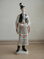 Hollóházi matyó legény figurális porcelán