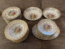 Beautiful Karlsbad Czech dinner set, 12 persons, 40 pieces, unused, brilliant pieces