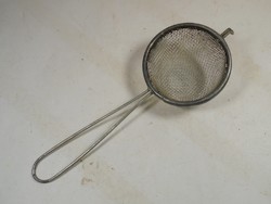Retro teaszűrő - fém hálós, átmérő: 6 cm