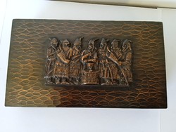 Iparművészeti bronz doboz, a " Hét vezér " ábrázolásával