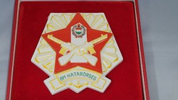 Hollóházi Porcelán Emlékplakett “BM Határőrség” Dobozában