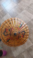 (K) szép kínai esernyő