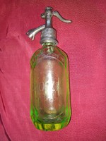 Acid-etched uranium green Temesvár Vandelősök Szikvìzgyára rt. 1/2 liter soda bottle