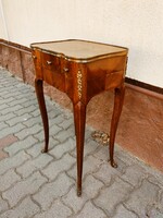 Antique Inlaid Chippendale Mahogany Chest of Drawers / Nightstand with Copper Trim and Slipper