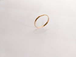 14 Karátos Vörös arany 1,32g. karikagyűrű (No.: 35)