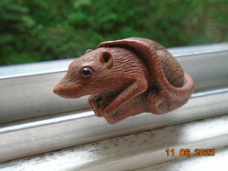 Kínai Yixing terrakotta Egérke tea figura üveg szemekkel