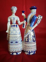 Borozgató Vadász pár, Hollóházi porcelán