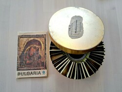 Művészeti diapozitívok, diák fémdobozban: műalkotások elemzése és albumban: bolgár ikonok