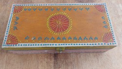 (K) old painted wooden box 30x14x8 cm