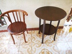 Antique marked thonet chair with armrests, solid, beautiful condition. Art Nouveau, Art Deco
