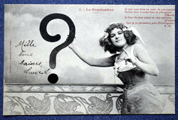Antik  humoros fotó képeslap - hölgy kérdőjellel