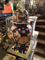 Nagy fedéllel ellátott porcelán váza - Imari -  - Japán - Meiji period (1868) 8008