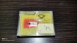 Diamond turntable pin