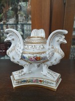 Unique old French sevres 1753-1754 hand-painted, gilded bird-shaped inkwell with flower pattern.