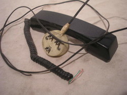 Nagyon régi bekötött telefonkagyló rugós kábel- lal   eladó