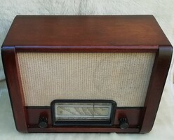 Orion tube radio