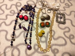 Retro jewelry package, 11 pieces (145)
