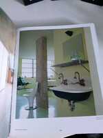 Rengeteg szép képpel, masszív belsőépítészeti, lakberendezési könyv Fürdőszoba témában, angol nyelvű