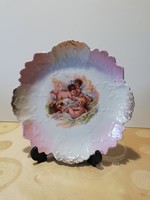 Baroque decorative plate with putt 4., in excellent condition