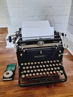 Old continental desktop typewriter, in very nice condition, works
