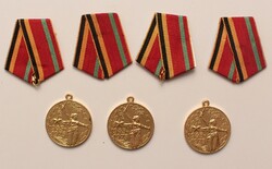 Szovjet kitüntetés lot 4db szalag + 3db éren - A Nagy honvédő háború 30 éves évfordulója (G)