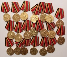 Szovjet kitüntetés lot 20 db - A Nagy honvédő háború 30 éves évfordulója (B)